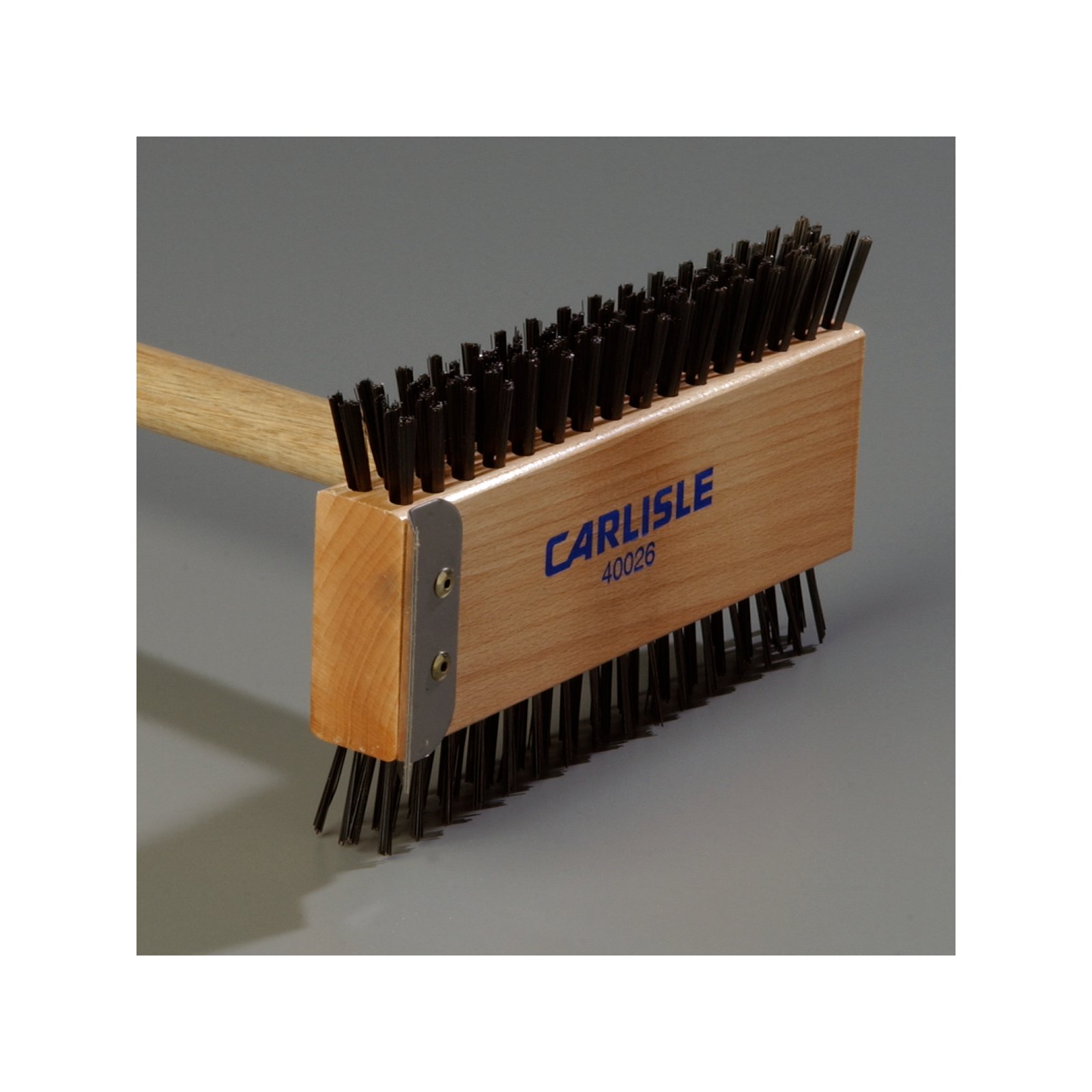 Broiler Master Grill Brush & Scraper, 30.5, Beige, Carbon Steel, Wood  Handle, Carlisle 4002600