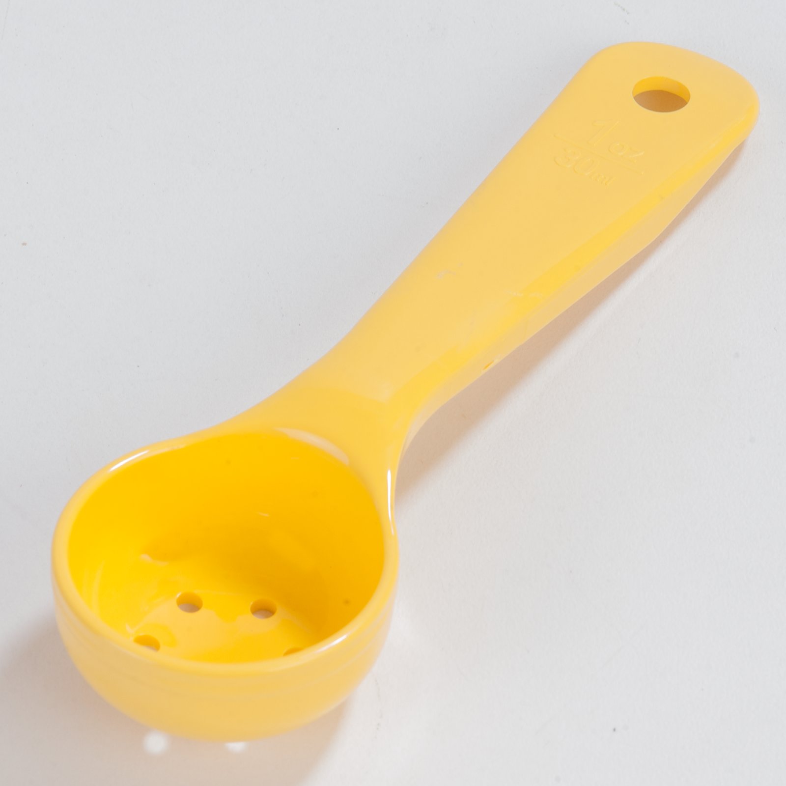 492304 - Measure Miser® Perforated Short Handle 1 oz - Yellow