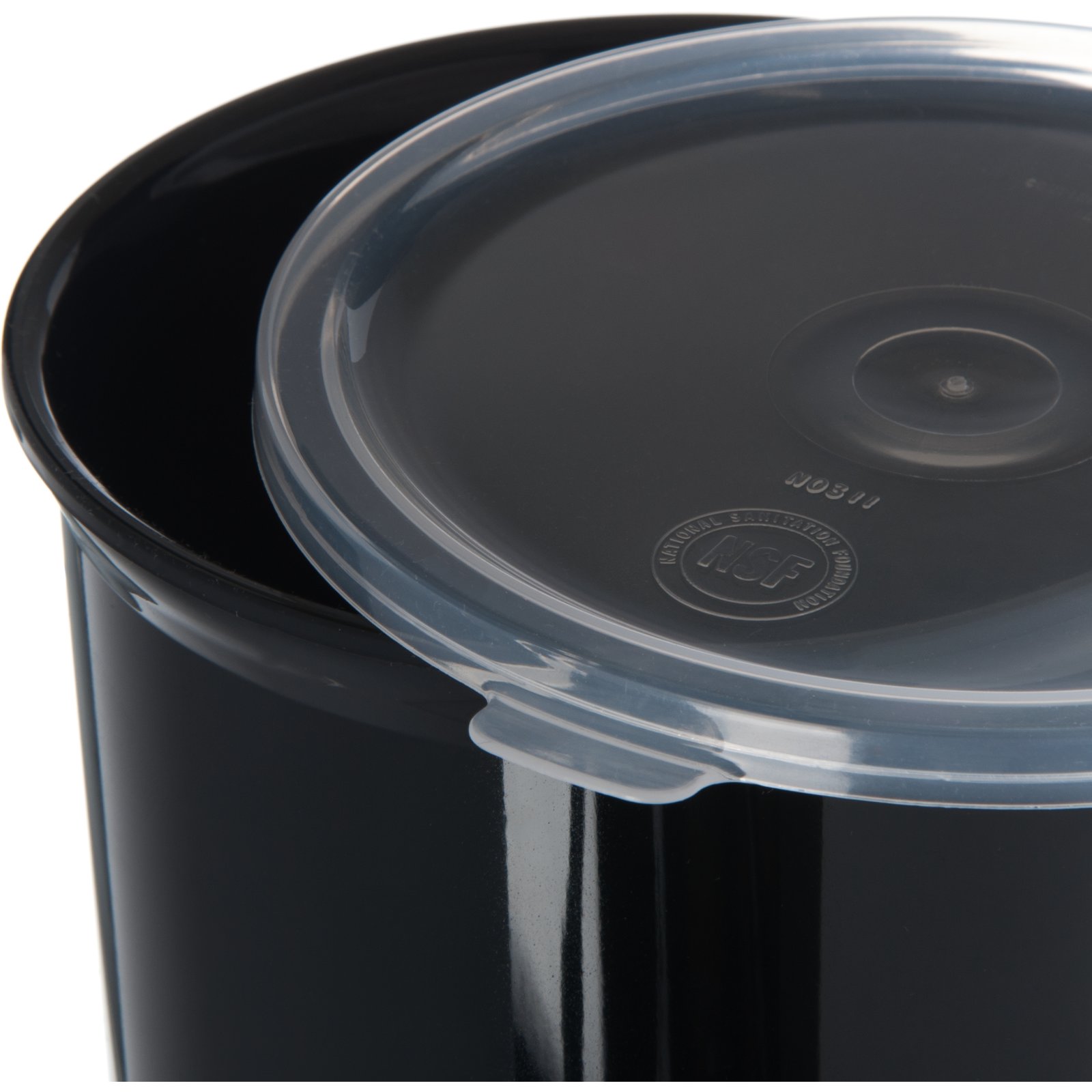 Cambro 1.2 Qt. Black Round Polypropylene Crock with Lid