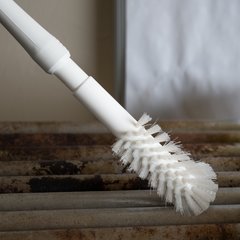 4116900 Hot Dog Roller Brush w/Stiff Polyester Bristles 24" - White