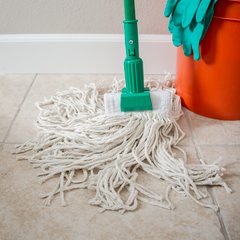 369814B00 #20 Head Band Mop  - White