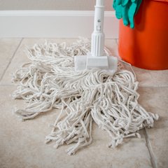 369817B00 #24 Large Cut-End Mop 5" - White