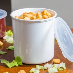 030202 Classic™ Crock w/Lid 2.7 qt - White