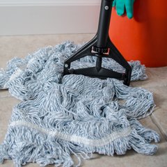 36936500 Plastic Mop Head with Wood Handle 54" - Tan