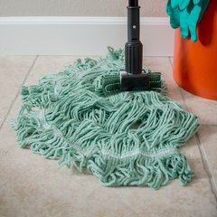 369478B09 Flo-Pac® Medium Looped-End Mop With Green Band  - Green