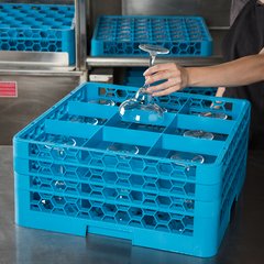 RG9-314 OptiClean™ 9-Compartment Divided Glass Rack with 3 Extenders 8.72" - Carlisle Blue