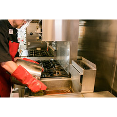 EZK17 EZ-Kleen Conventional Oven Mitt 17" - Red