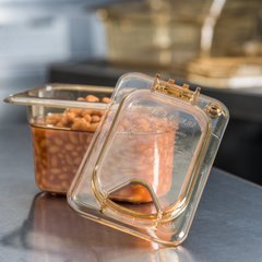 10539Z13 StorPlus™ High Heat EZ Access Hinged Universal Food Pan Lid 1/9 Size - Amber