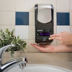 SH970BKSS Summit Rely® Hybrid Electronic Soap, Liquid & Lotion, 900 mL, Black/Stainless Steel - Stainless Steel