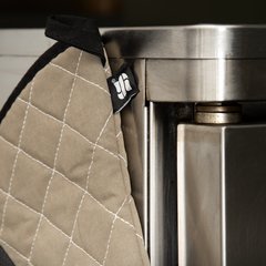 810CM17 BESTGRIP CONVENTIONAL OVEN MITT 17  - Tan